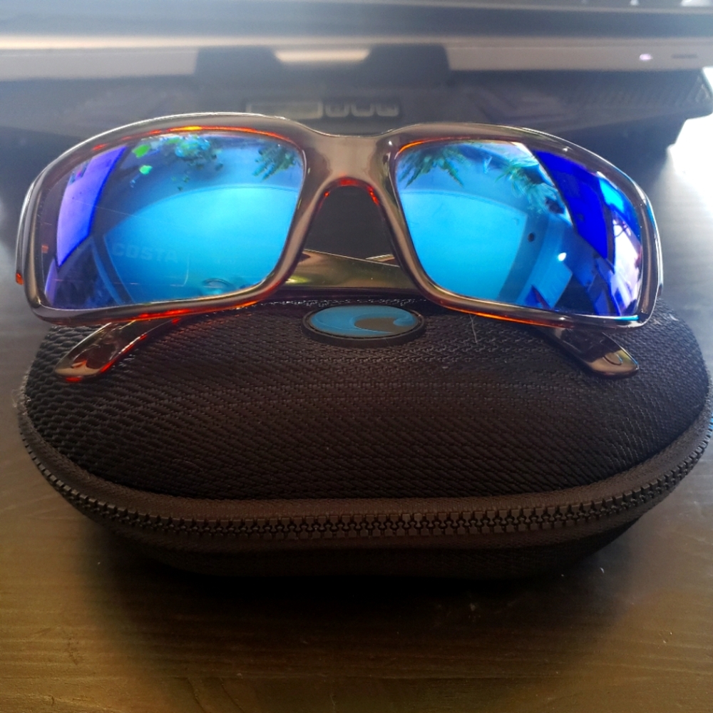 Costa Caballito Polarized Glass Sunglasses